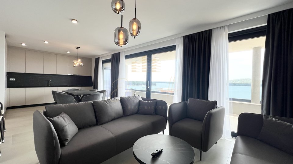 Luxury apartments with sea view in Medulin