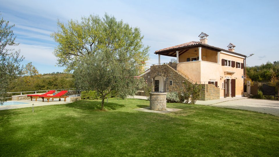 Villa Momjan