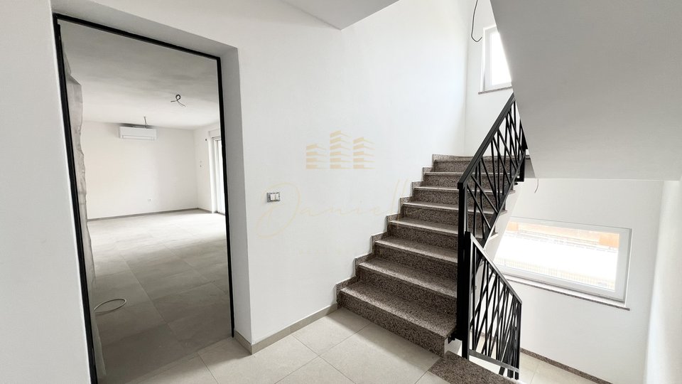 Newbuild apartment