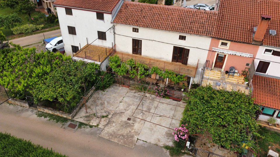 House, 180 m2, For Sale, Novigrad